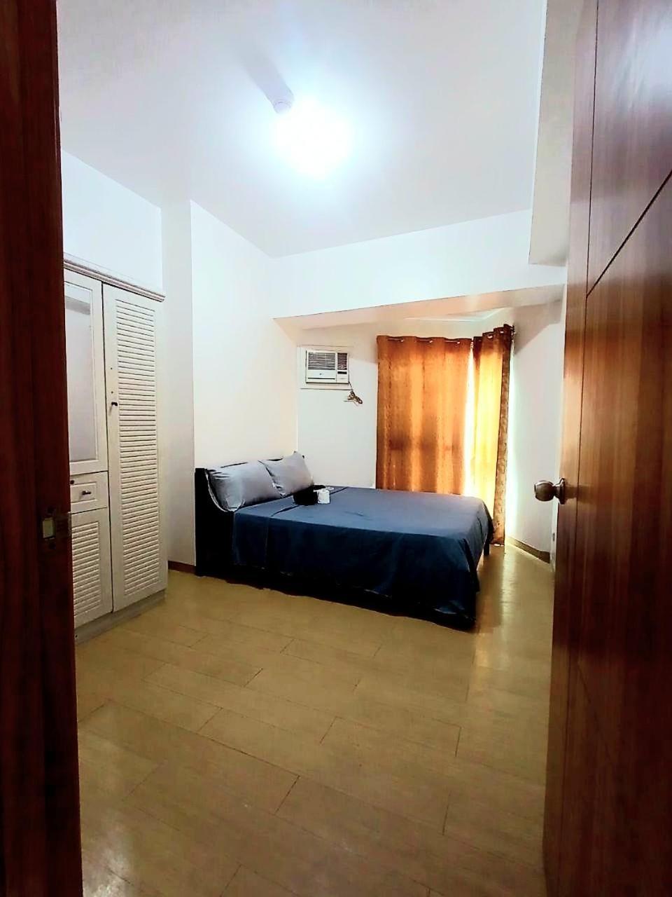 2 Bedroom In Grand Riviera Suites Infront Of Us Embassy Manila Exterior photo